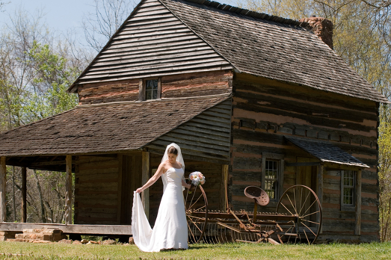 FP_DSC8138_Old_House_Allison